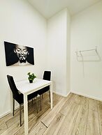 Elegant 5BR Home Ideal for Families