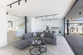 Protaras Aqua Villa Aq05