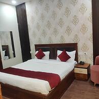 Hotel Aastha Shree Dham