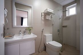 Nature Hotel - Le Dai Hanh