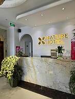 Nature Hotel - Le Dai Hanh