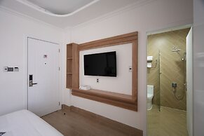 Nature Hotel - Le Dai Hanh