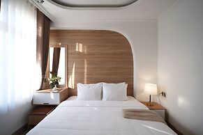 Nature Hotel - Le Dai Hanh