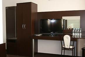 Hotel Junior 2