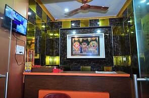 DhamStay Hotel Sahoo Palace Near Beach