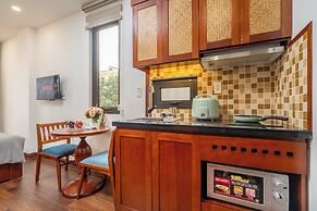 Evelyn Indochine Chic in Central Hanoi