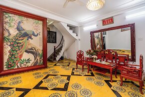 Evelyn Indochine Chic in Central Hanoi