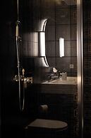 HOTEL LE CHATEAU ROSE