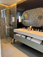 HOTEL LE CHATEAU ROSE