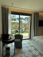 HOTEL LE CHATEAU ROSE