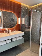 HOTEL LE CHATEAU ROSE