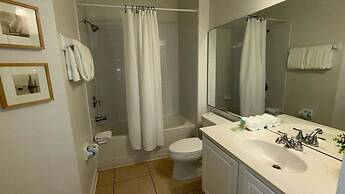 Upstay Newly Renovated Condo Near Epic Universe