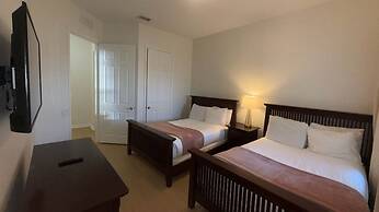 Upstay Newly Renovated Condo Near Epic Universe