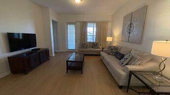 Upstay Newly Renovated Condo Near Epic Universe