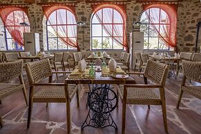 Maya Luxury The Quila Udaipur
