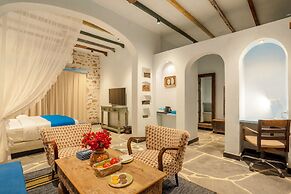 Maya Luxury The Quila Udaipur