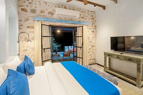 Maya Luxury The Quila Udaipur