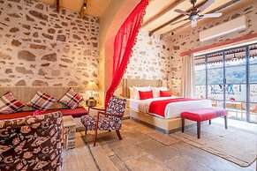 Maya Luxury The Quila Udaipur