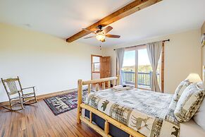 Mountain-view Deck: Group Getaway in Fleetwood