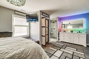 5 Mi to Dtwn: Family-friendly Home in Roanoke!