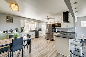 5 Mi to Dtwn: Family-friendly Home in Roanoke!