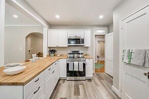 Golfer's Getaway Mins to Masters: Grill & Chill!