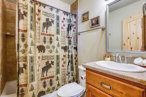 < 1 Mi to Brian Head Resort: Spacious Cabin!