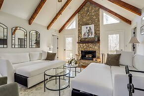 Serenity Now: Big Canoe Mountain Home!