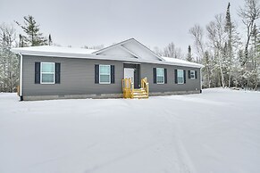 Walk to Beach: Modern Retreat in Presque Isle!