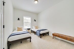 Walk to Beach: Modern Retreat in Presque Isle!