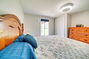 3 Mi to Caesars Casino: Indiana Retreat w/ Patio!