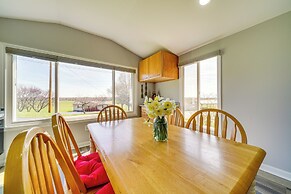 3 Mi to Caesars Casino: Indiana Retreat w/ Patio!