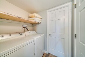 3 Mi to Caesars Casino: Indiana Retreat w/ Patio!