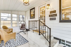 Screened Patio & Fire Pit: Modern Westerville Home