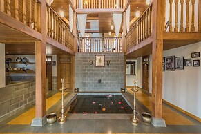 CosmicStays Parambi Farm- Vintage Charm