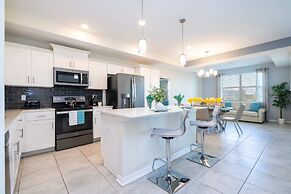 Family Condo 2Bd Close to Disney Storey Lake Resort 306 4731