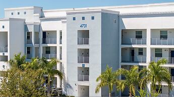 Family Condo 2Bd Close to Disney Storey Lake Resort 306 4731