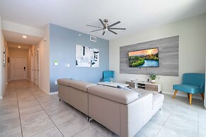 Gorgeous 2Bd Close to Disney Storey Lake Resort 303 3121