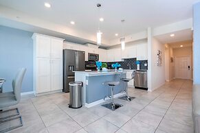 Gorgeous 2Bd Close to Disney Storey Lake Resort 303 3121