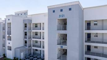 Gorgeous 2Bd Close to Disney Storey Lake Resort 303 3121