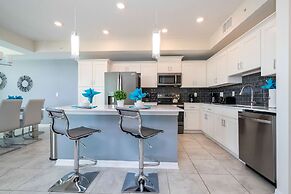 Gorgeous 2Bd Close to Disney Storey Lake Resort 303 3121