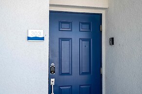 Gorgeous 2Bd Close to Disney Storey Lake Resort 303 3121