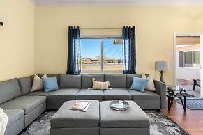 Desert Oasis Cozy Comfort Meets Outdoor Luxury