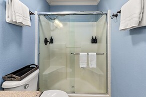 Desert Oasis Cozy Comfort Meets Outdoor Luxury