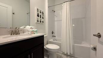 Upstay Championsgate Home w Pool BBQ Game Room