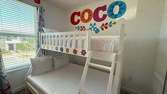 Upstay Championsgate Home w Pool BBQ Game Room