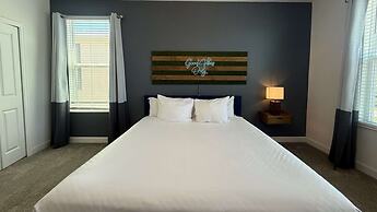 Upstay Championsgate Home w Pool BBQ Game Room