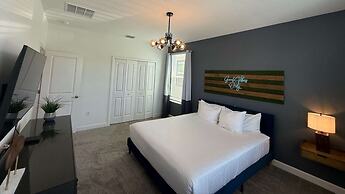 Upstay Championsgate Home w Pool BBQ Game Room