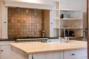 Huswell - Stay at Cape Montigny in Ghent