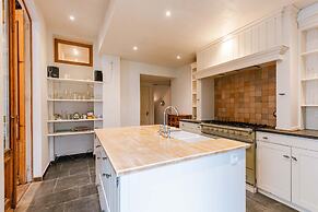 Huswell - Stay at Cape Montigny in Ghent